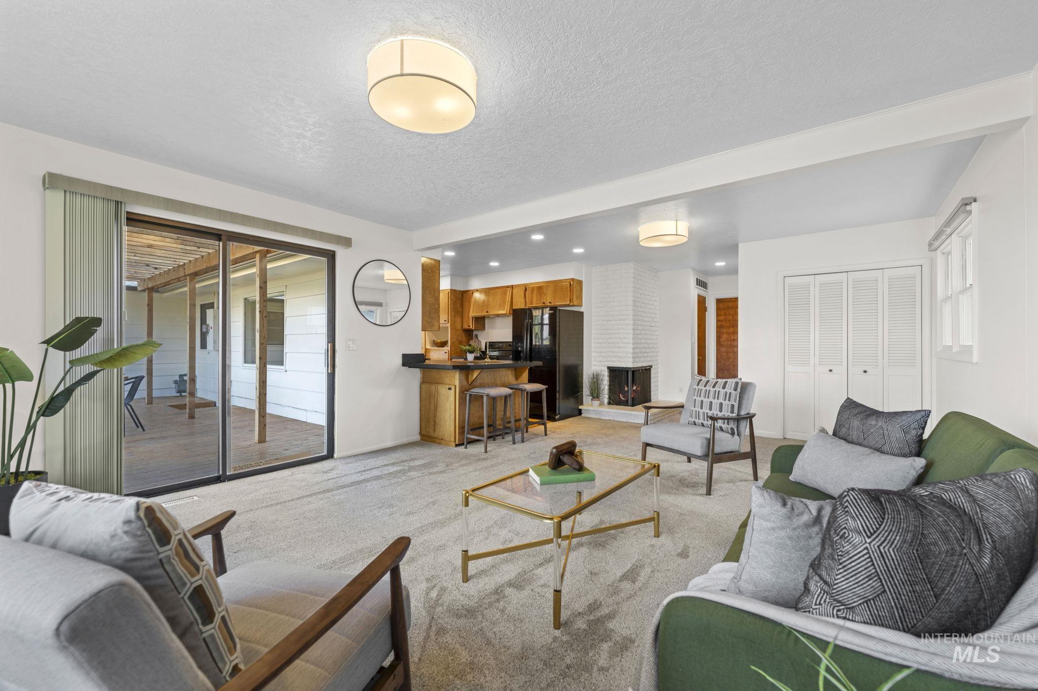 7900 W Wesley Dr.