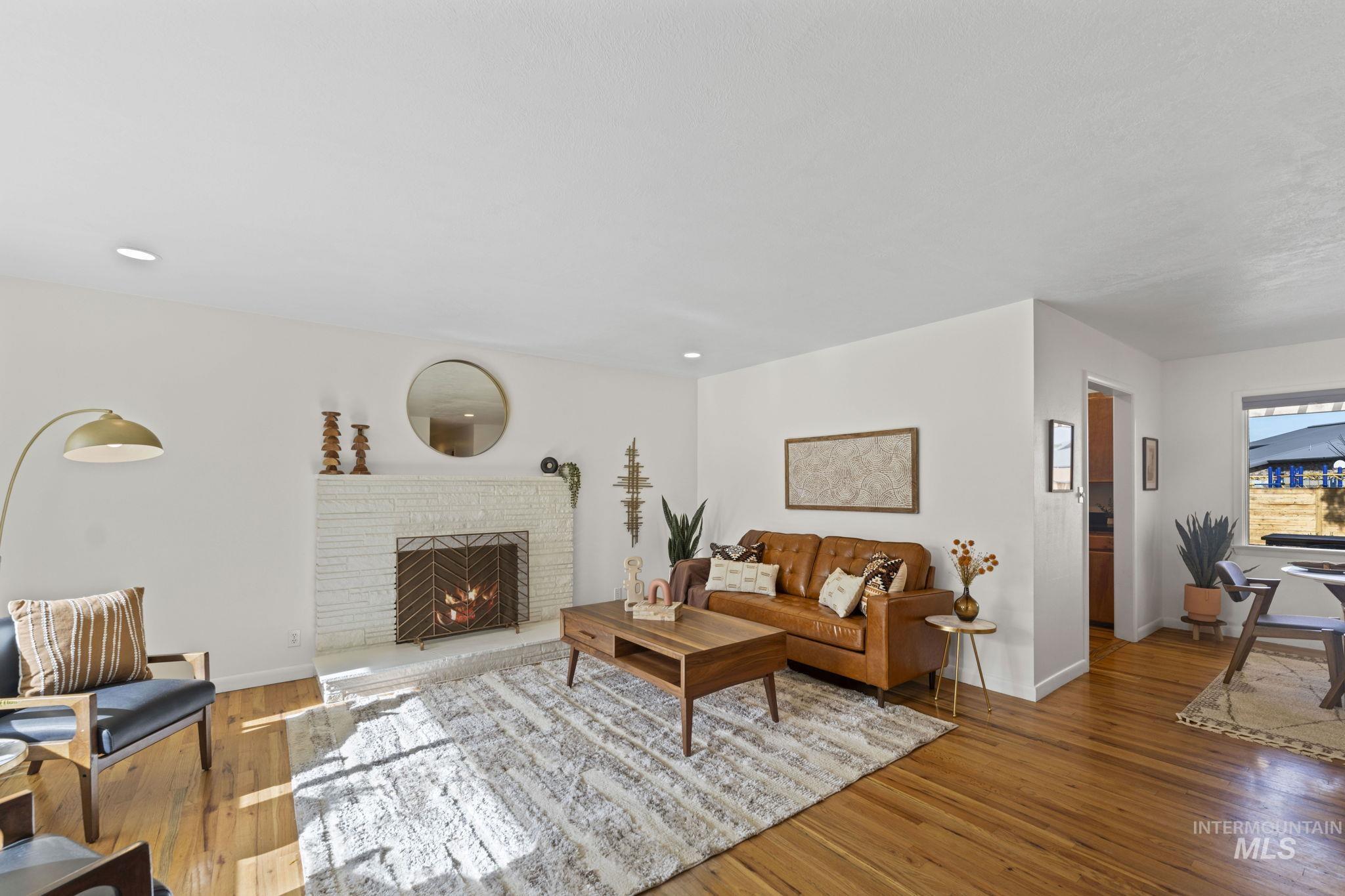 7900 W Wesley Dr.