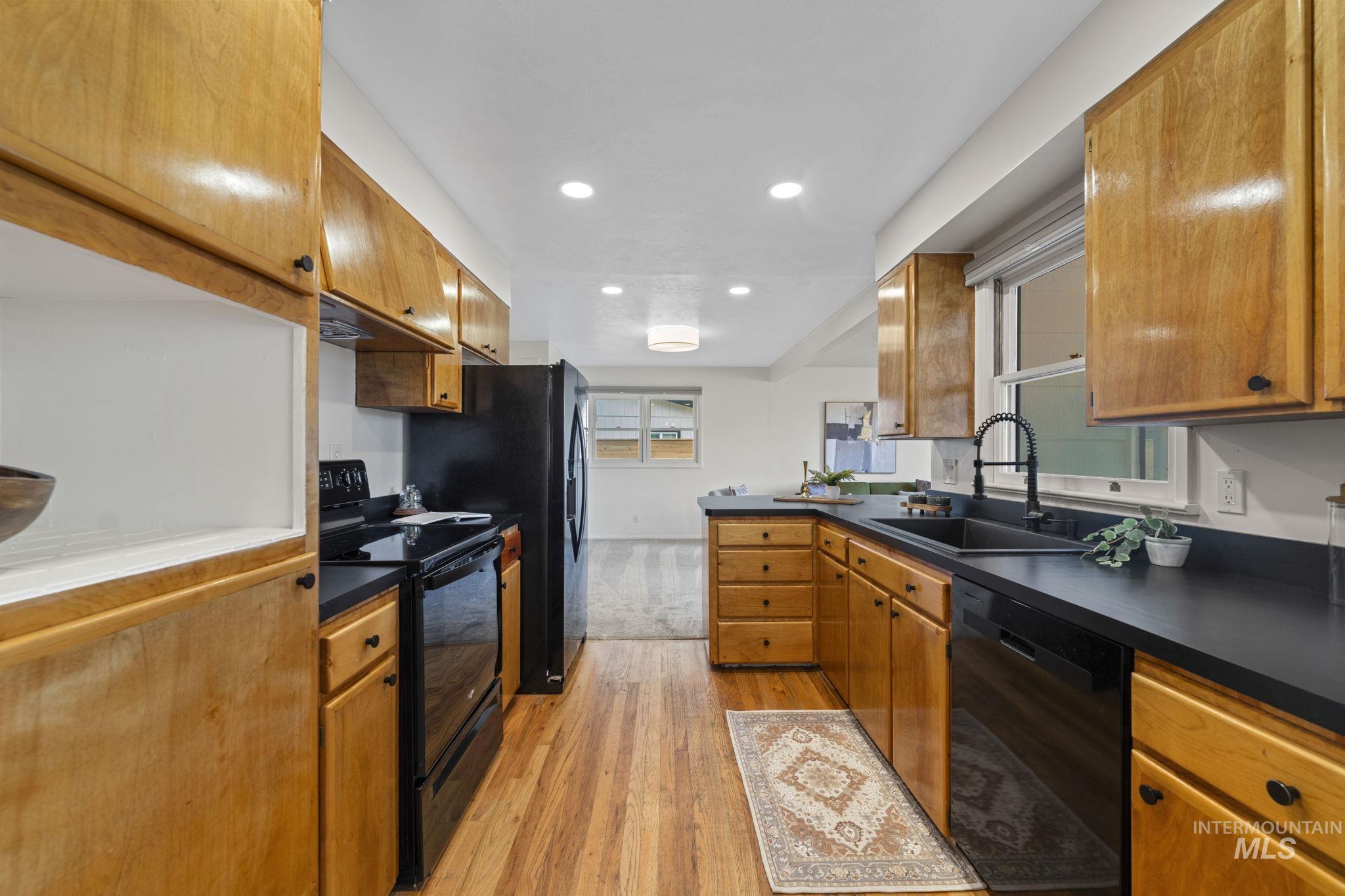 7900 W Wesley Dr.