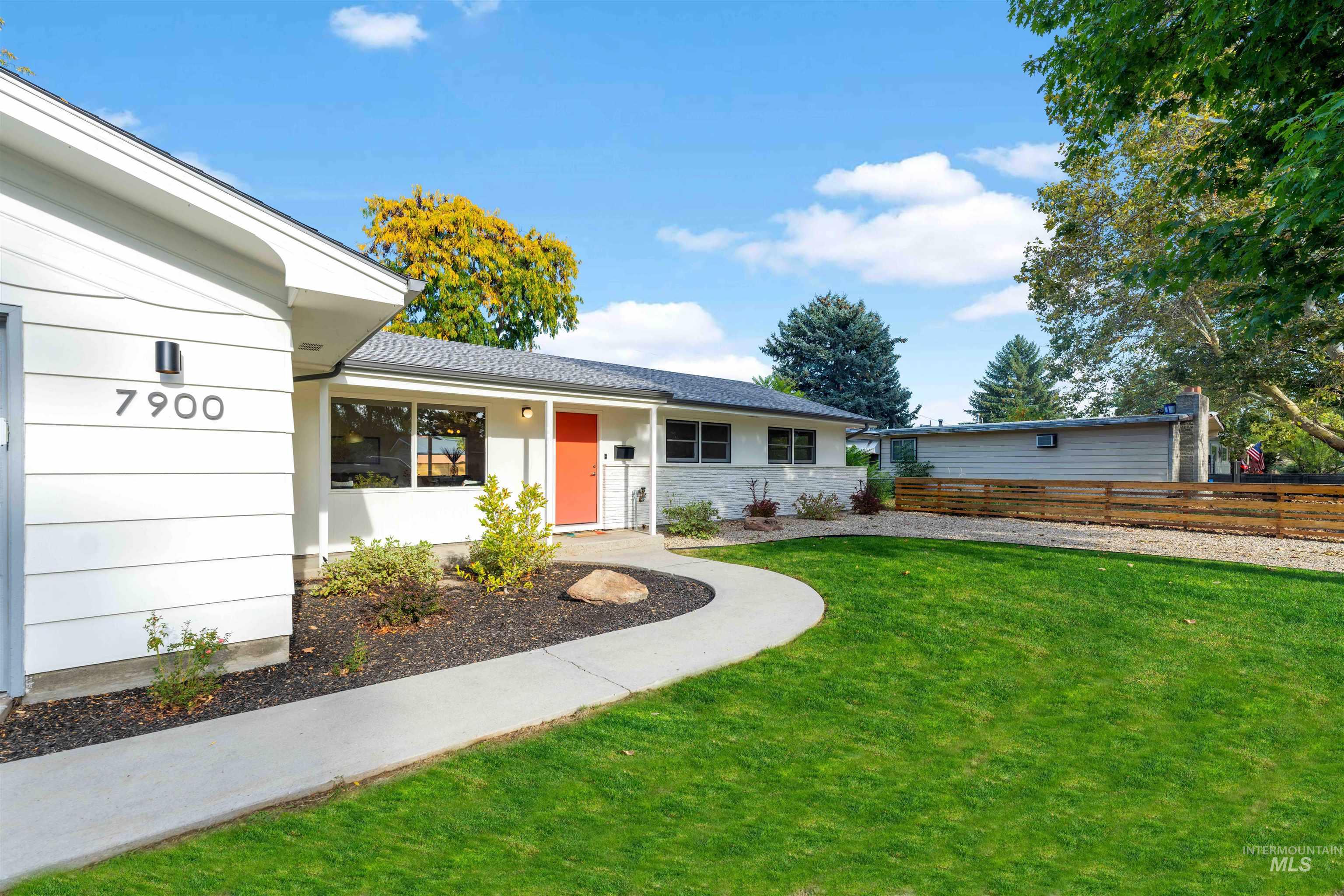 7900 W Wesley Dr.