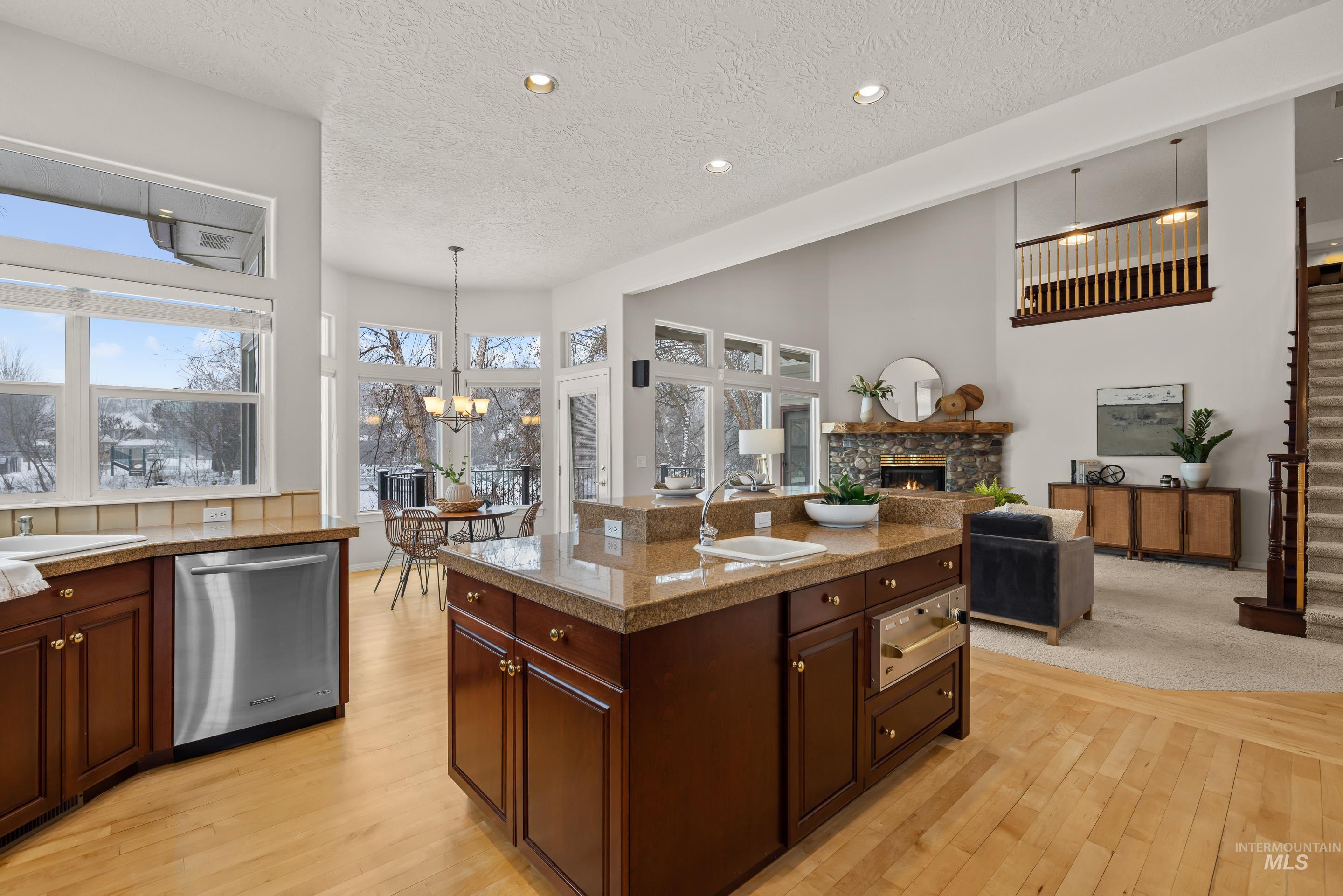 8359 W Run Court