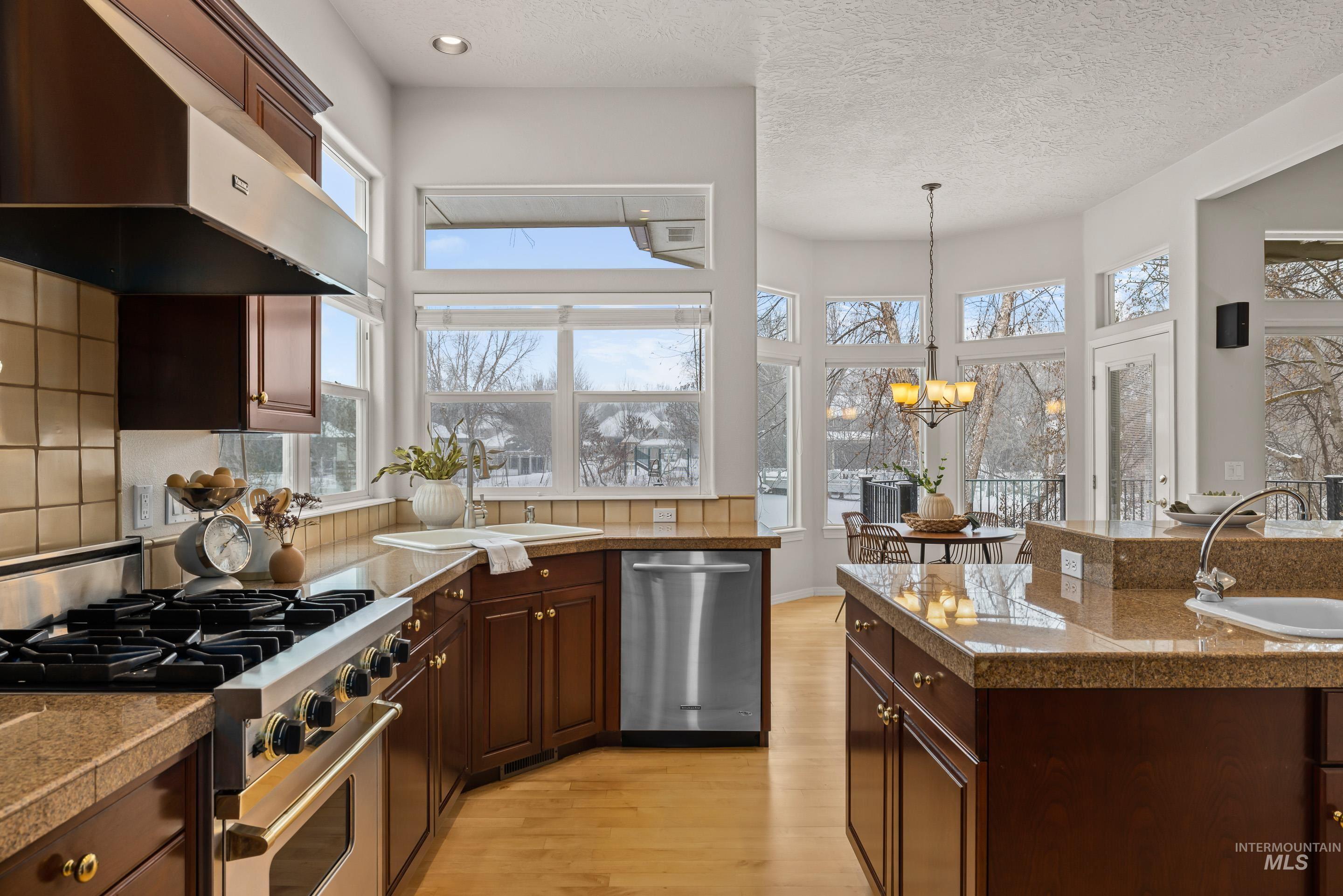 8359 W Run Court