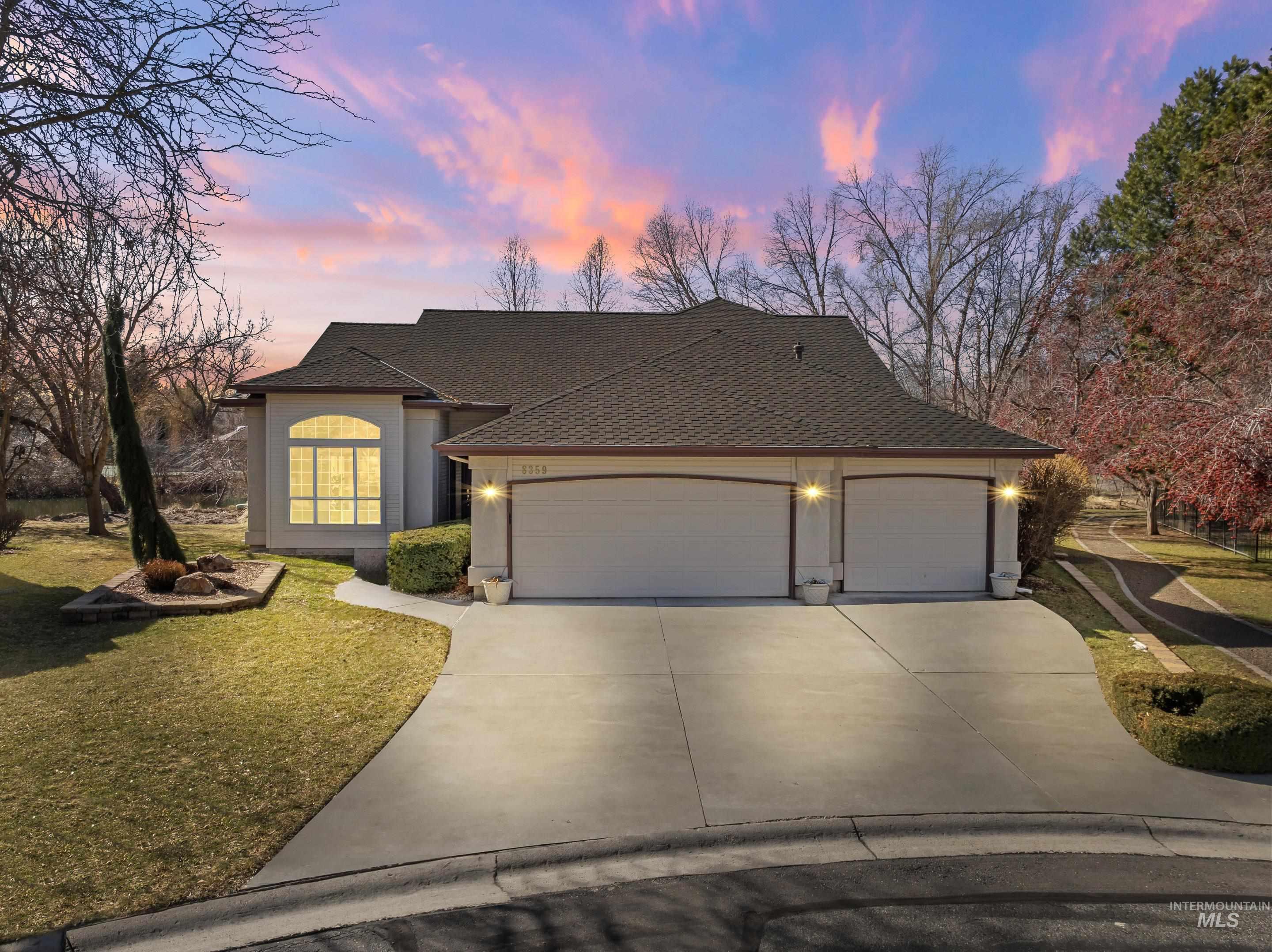 8359 W Run Court