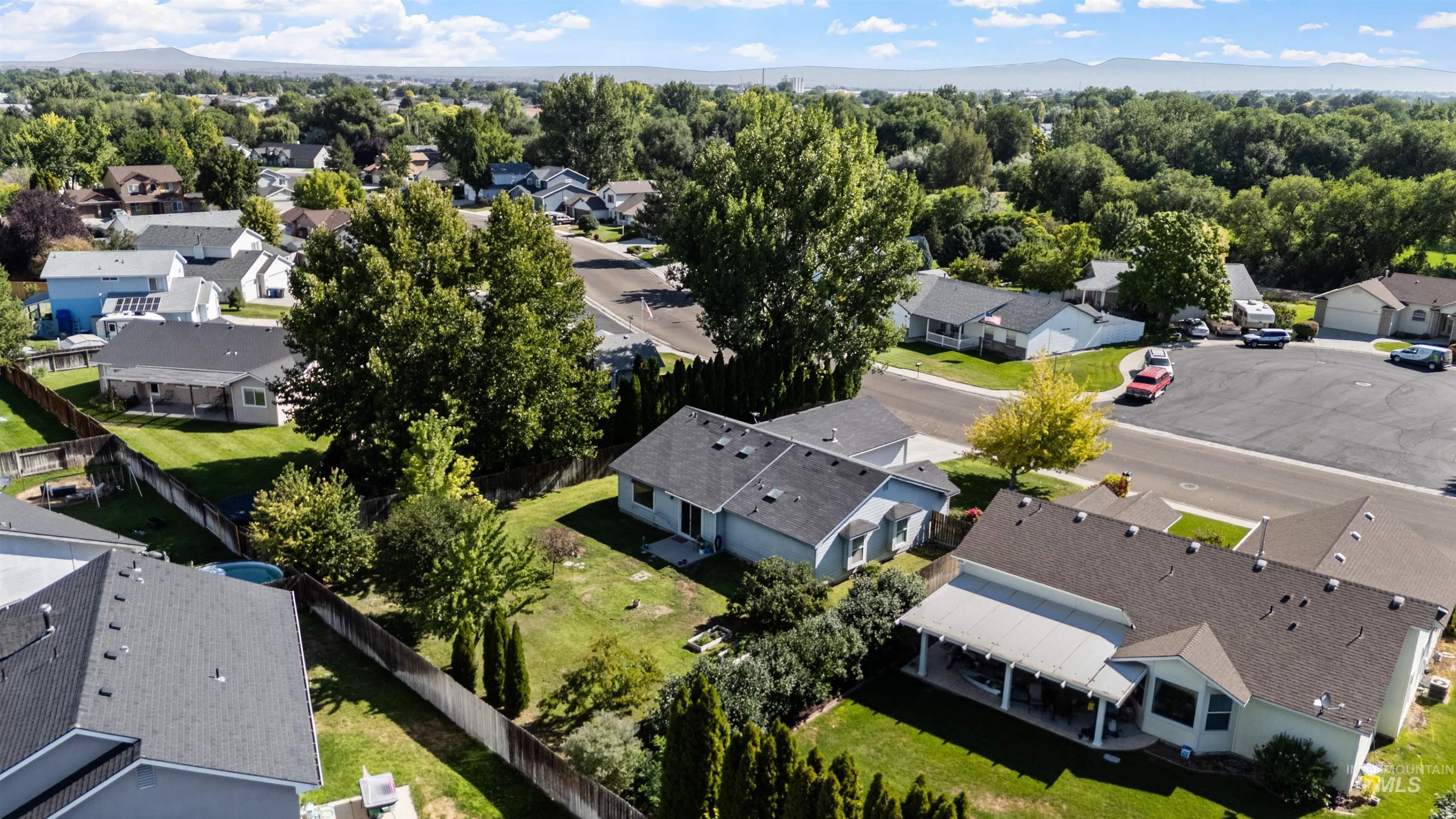 221 Orchard Heights