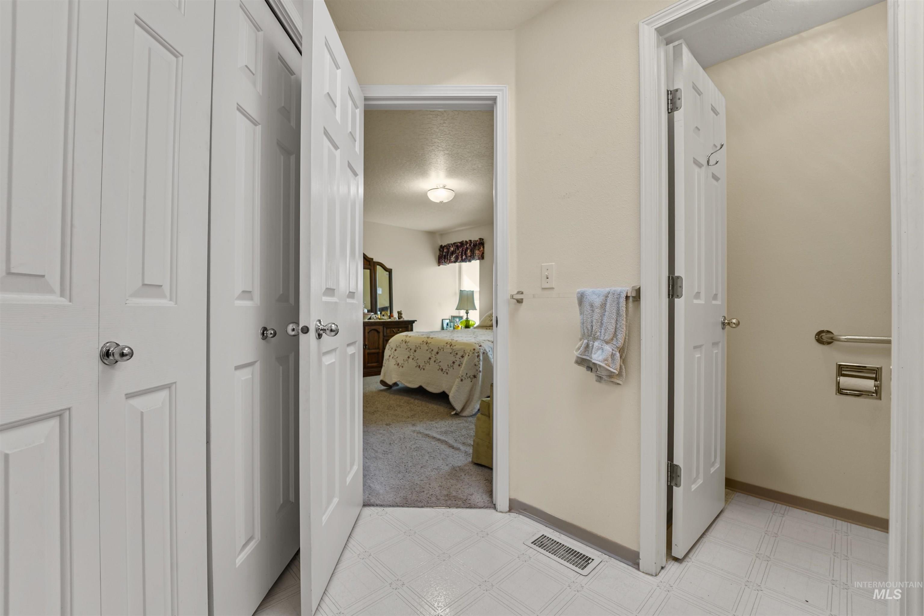 221 Orchard Heights