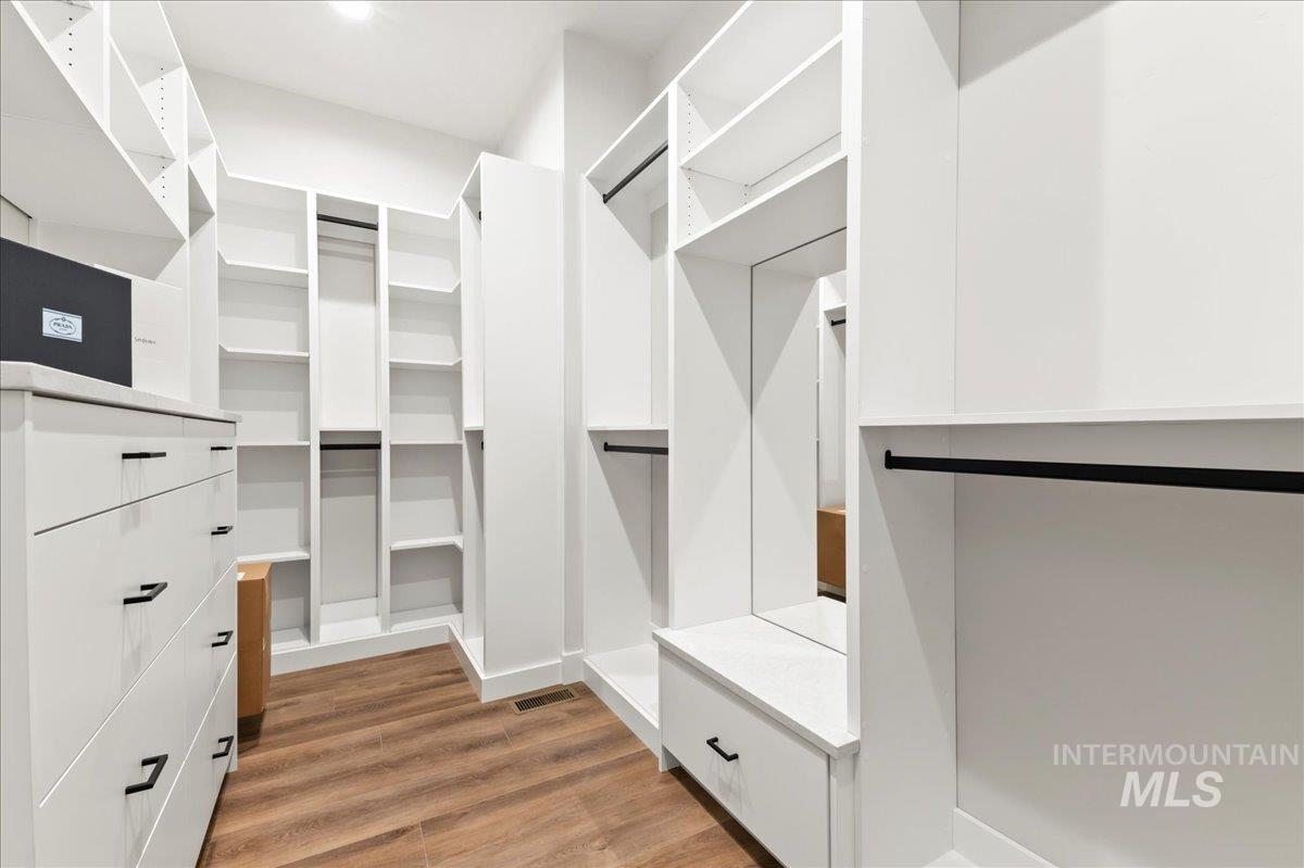 8300 W Inspirado