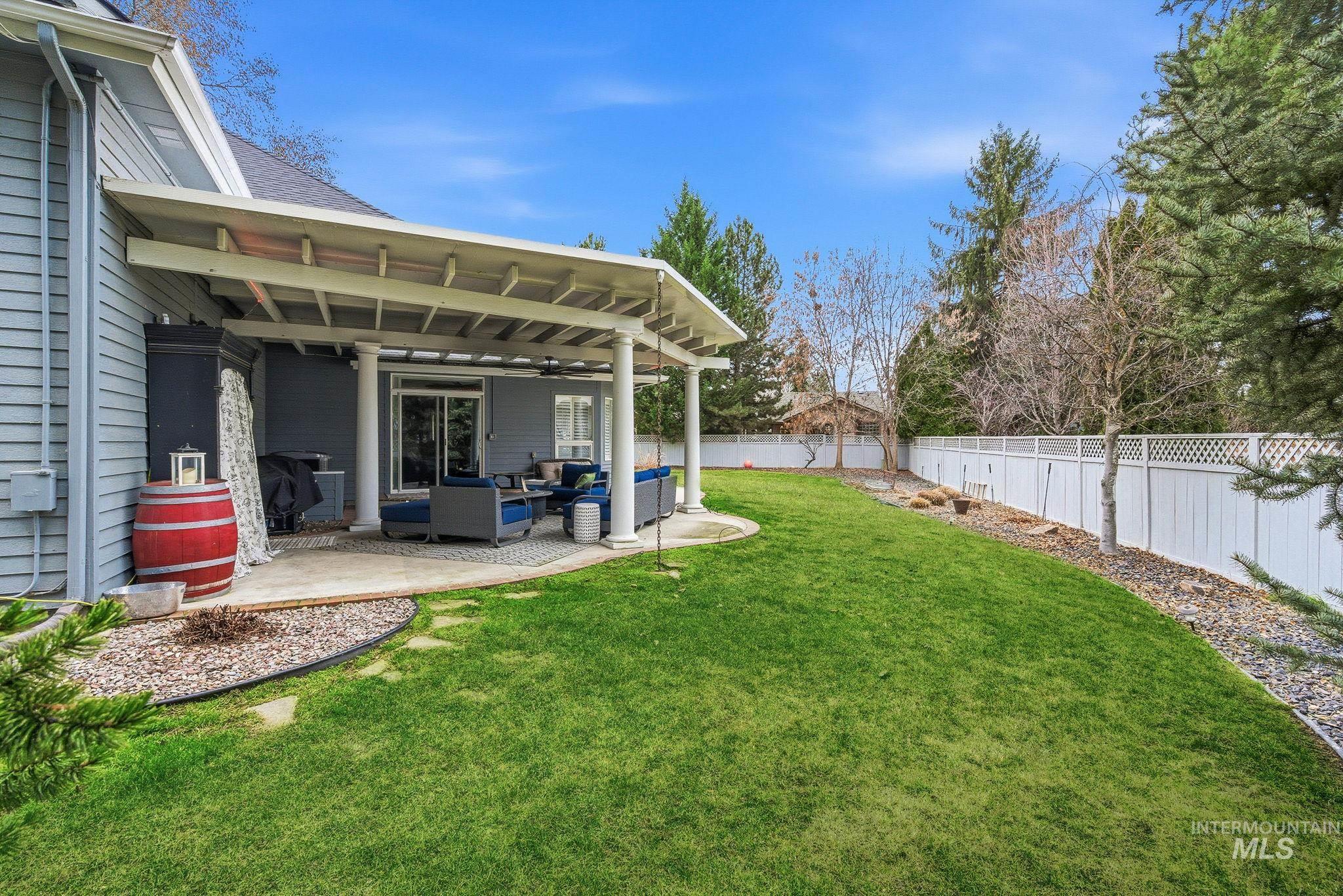 5125 N Riverfront Dr.