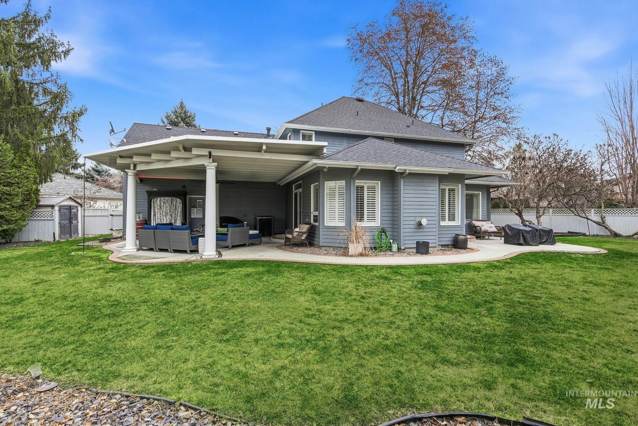5125 N Riverfront Dr.
