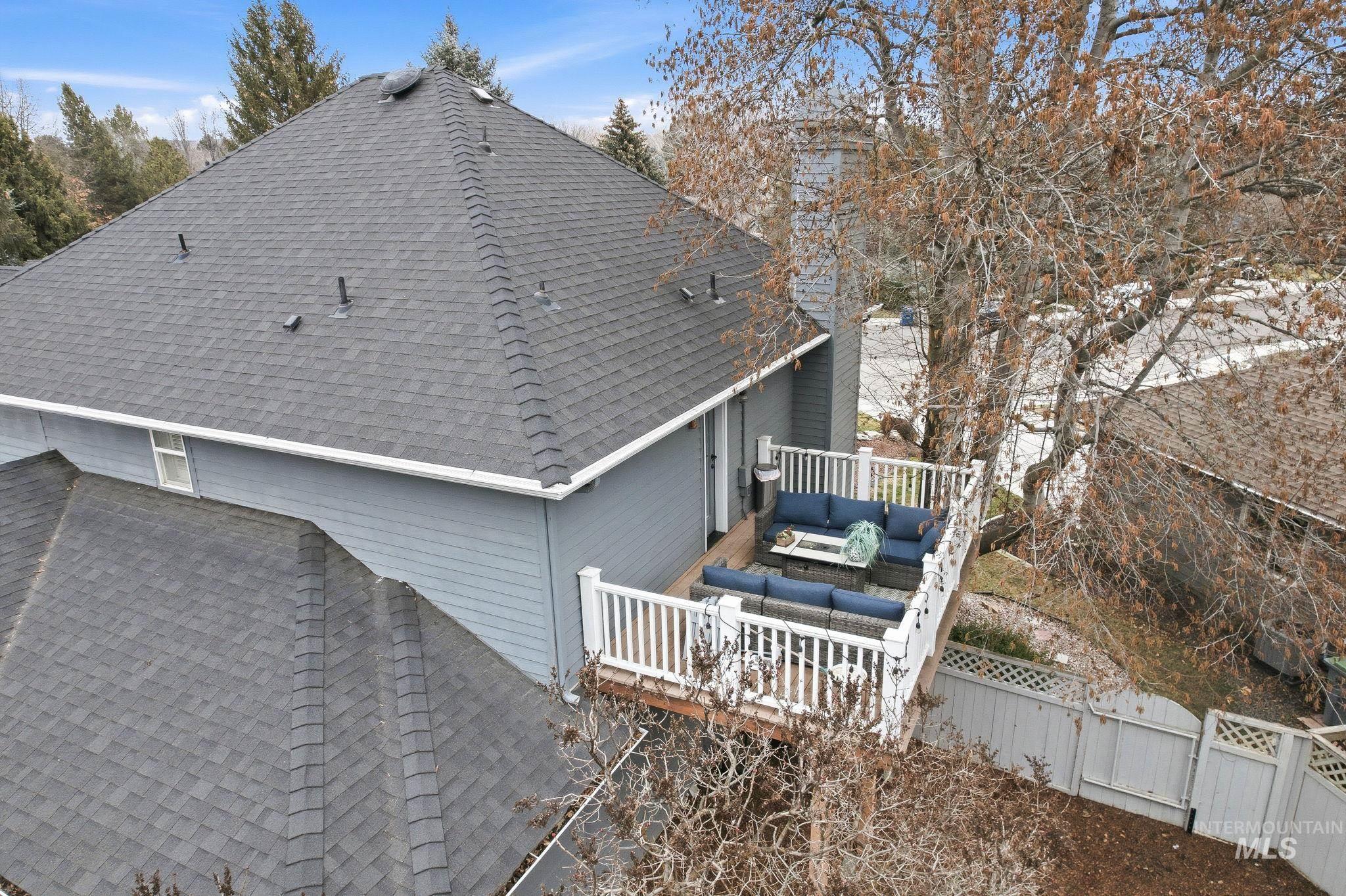 5125 N Riverfront Dr.