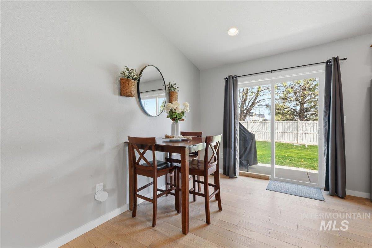 1492 S Kodiak Bear Pl