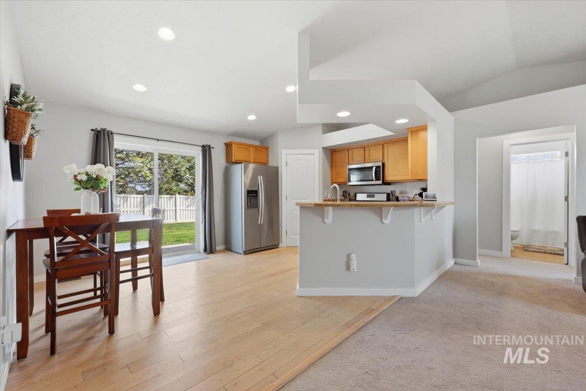 1492 S Kodiak Bear Pl