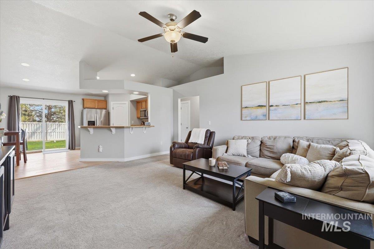 1492 S Kodiak Bear Pl