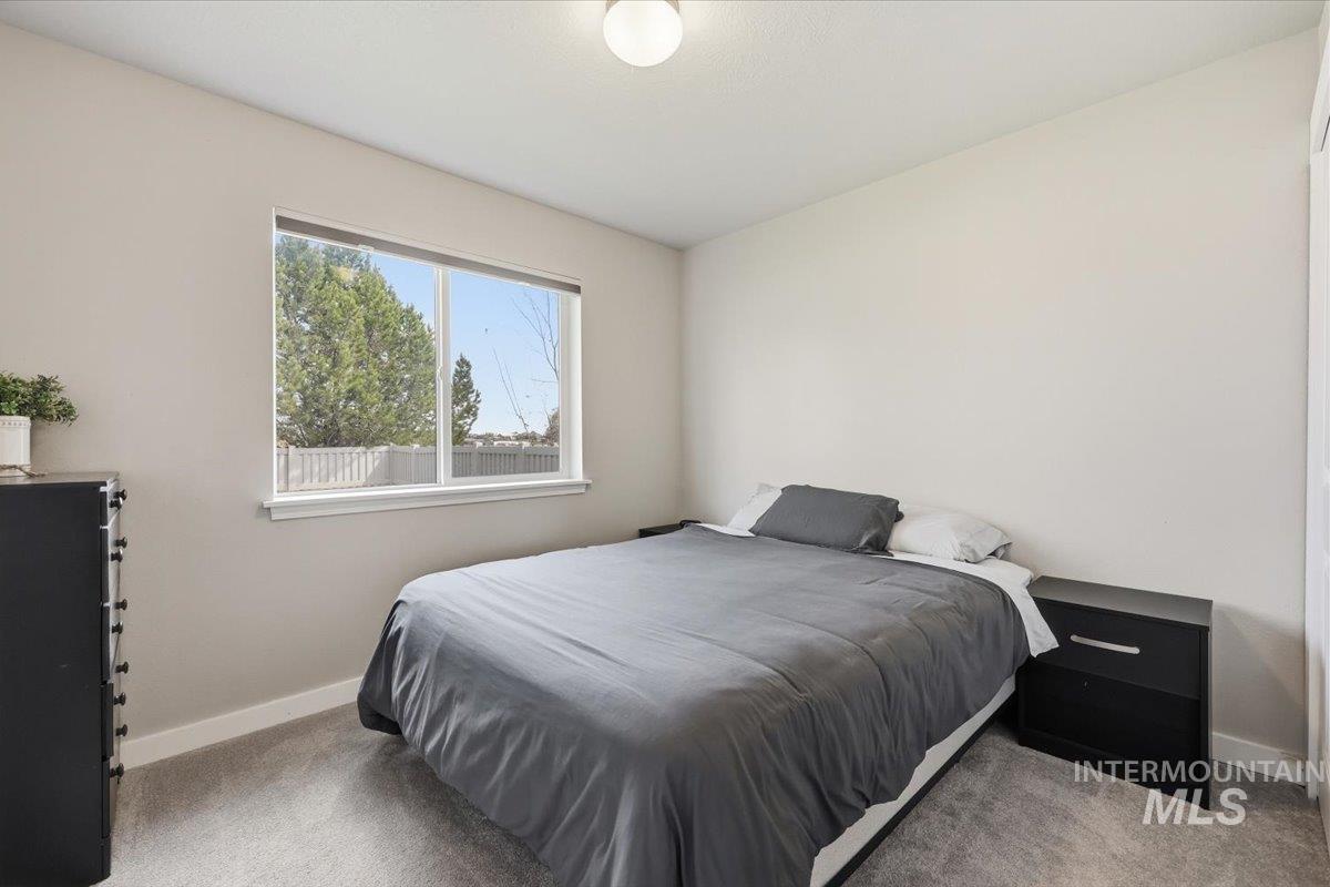 1492 S Kodiak Bear Pl