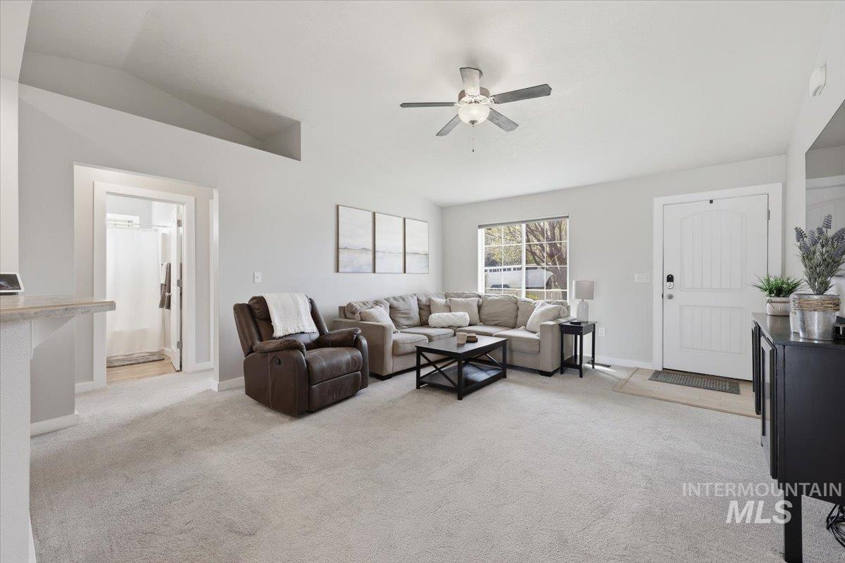 1492 S Kodiak Bear Pl