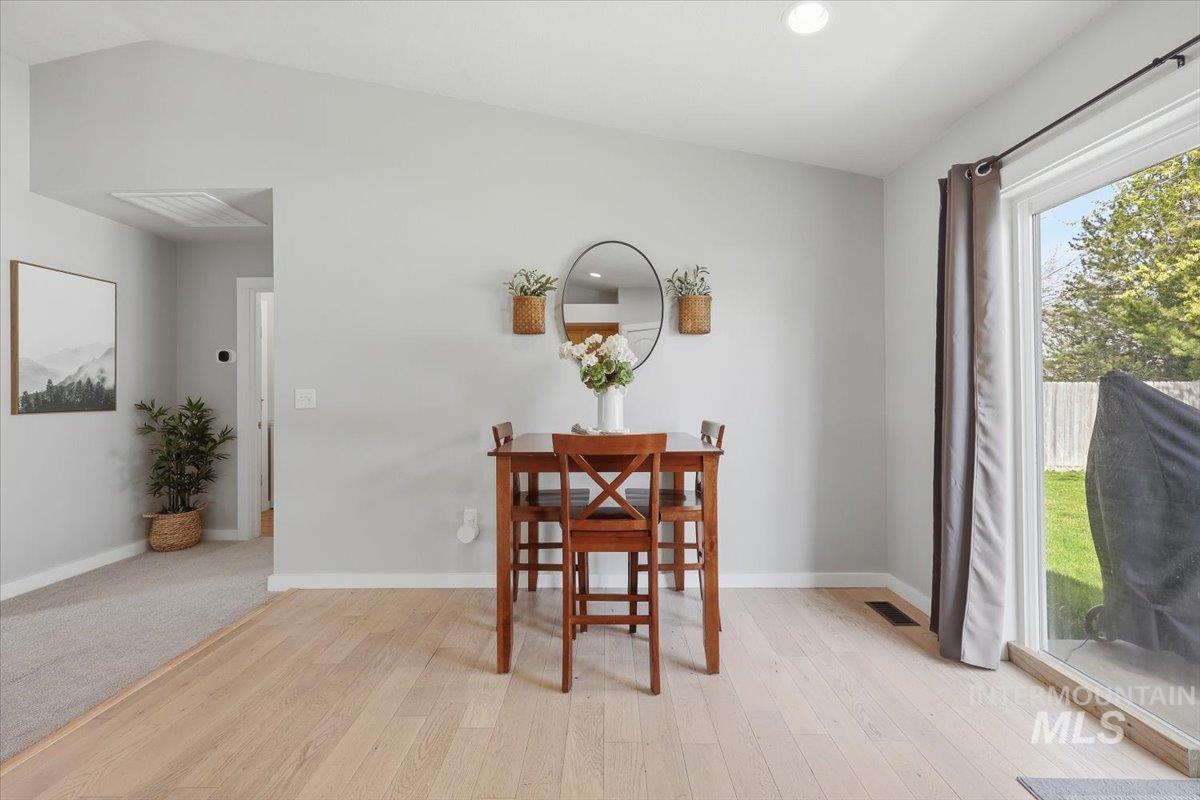 1492 S Kodiak Bear Pl
