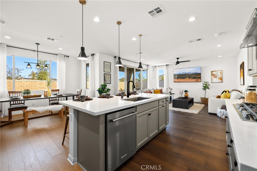 29916 Bolivian Court