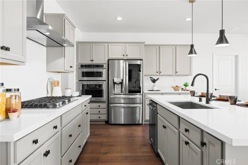 29916 Bolivian Court