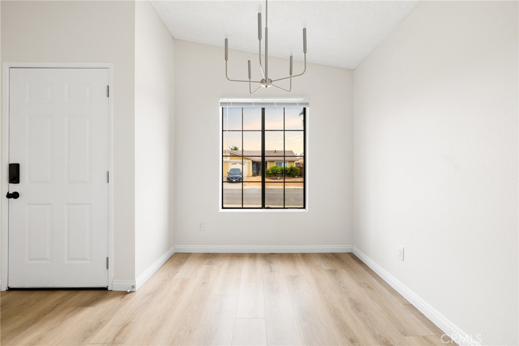 27326 Del Monte Lane