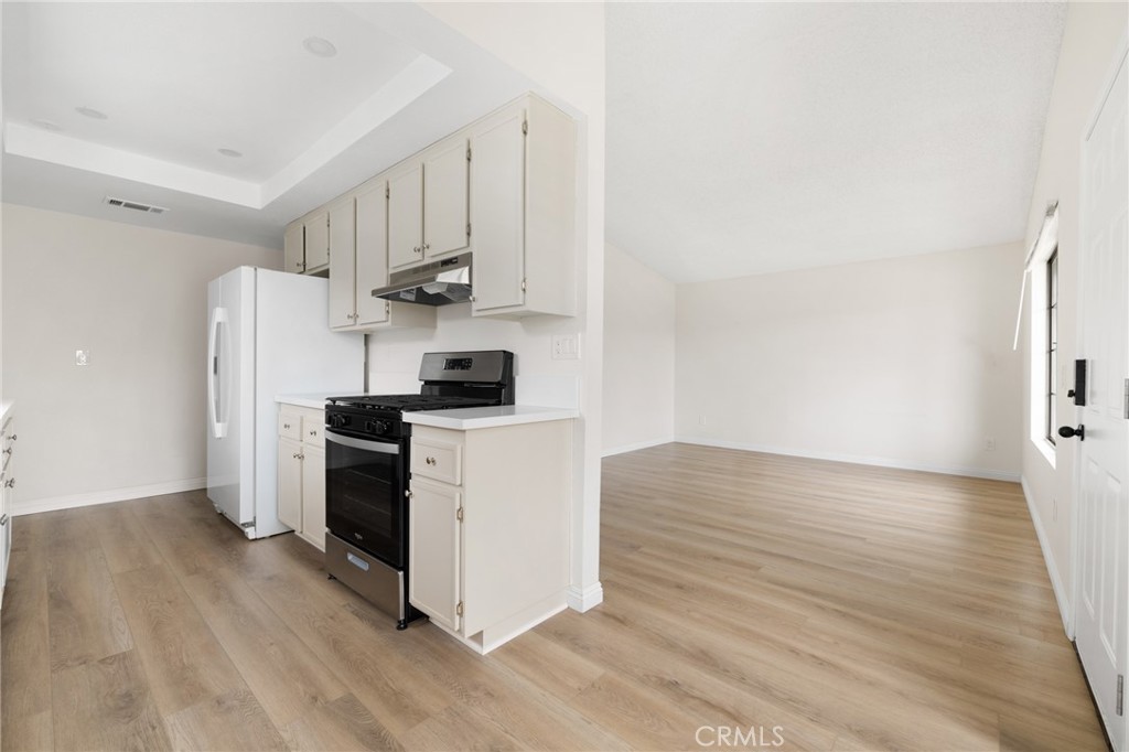 27326 Del Monte Lane