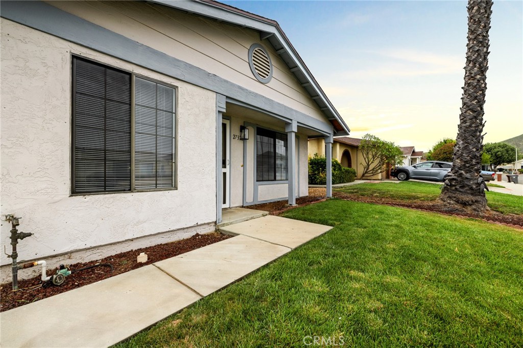 27326 Del Monte Lane