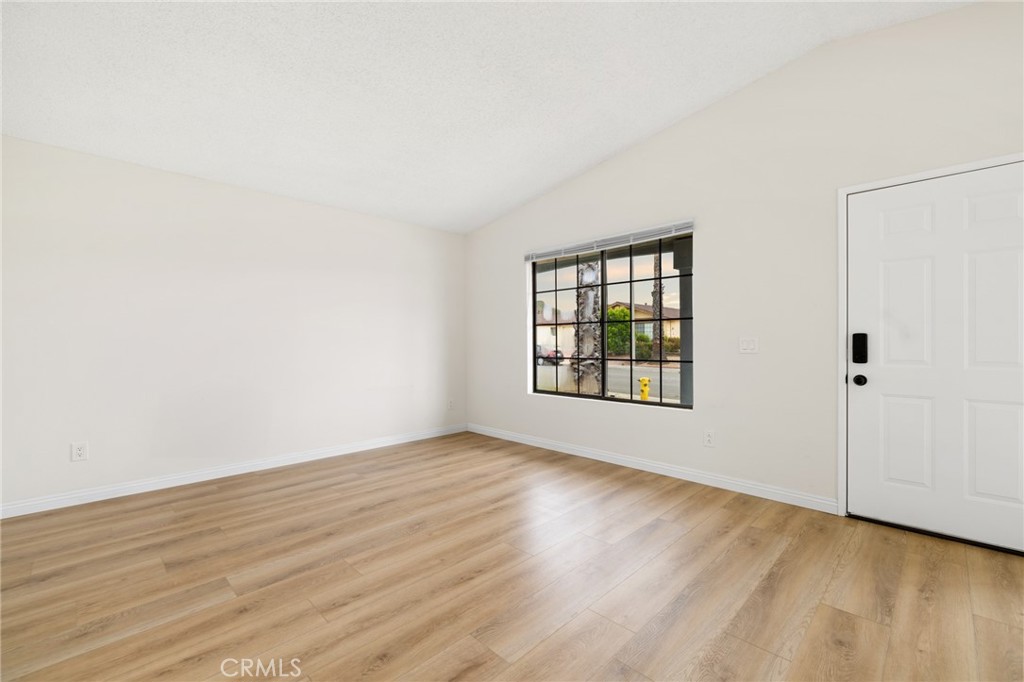 27326 Del Monte Lane