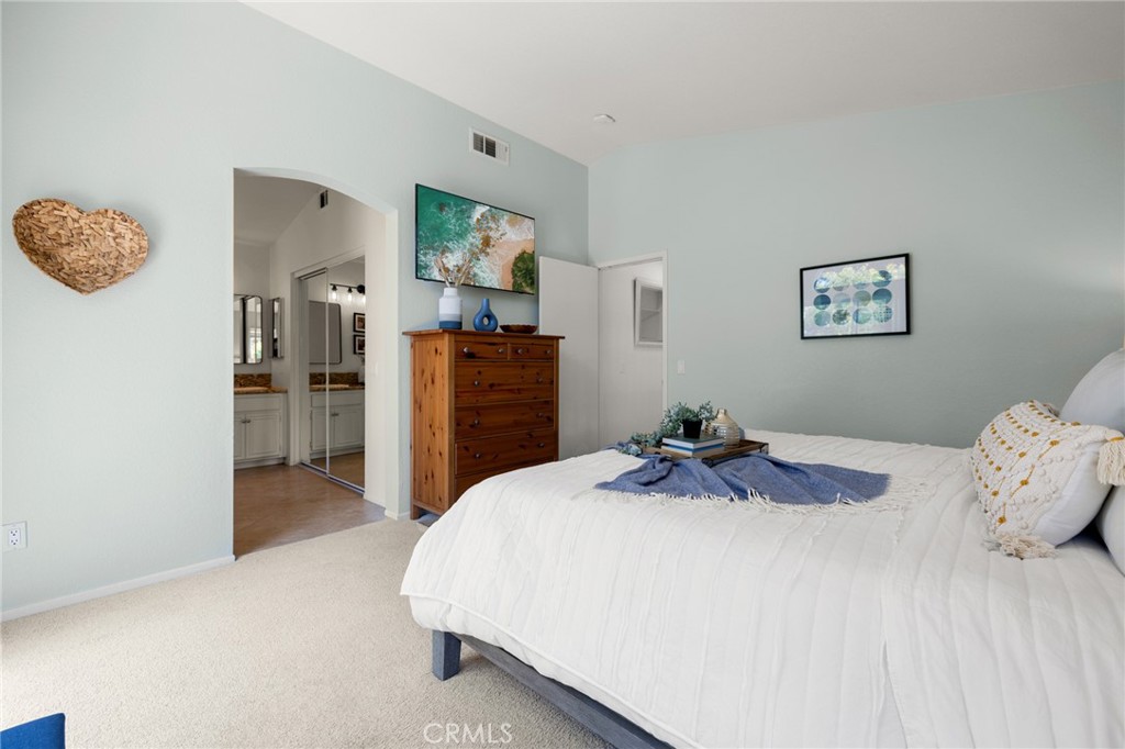 31717 Corte Cardenas