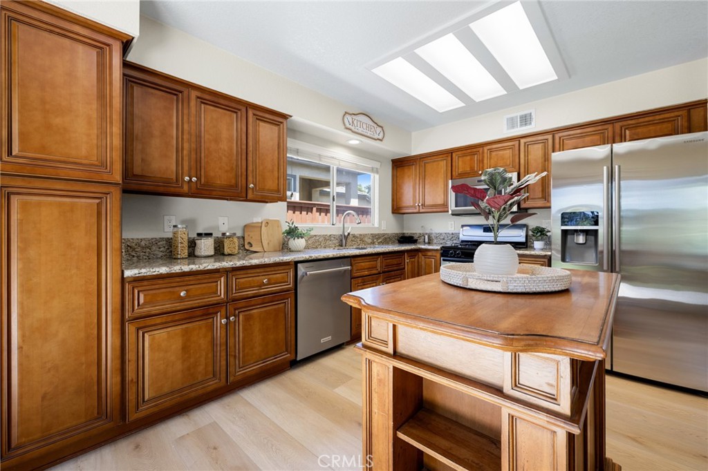 31717 Corte Cardenas