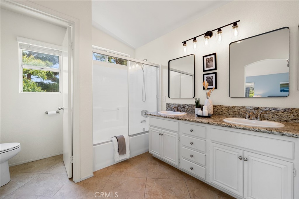 31717 Corte Cardenas