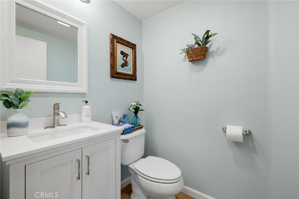 31717 Corte Cardenas