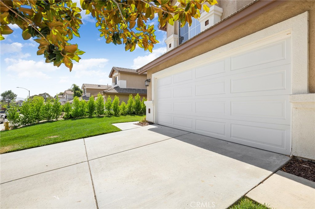 31717 Corte Cardenas