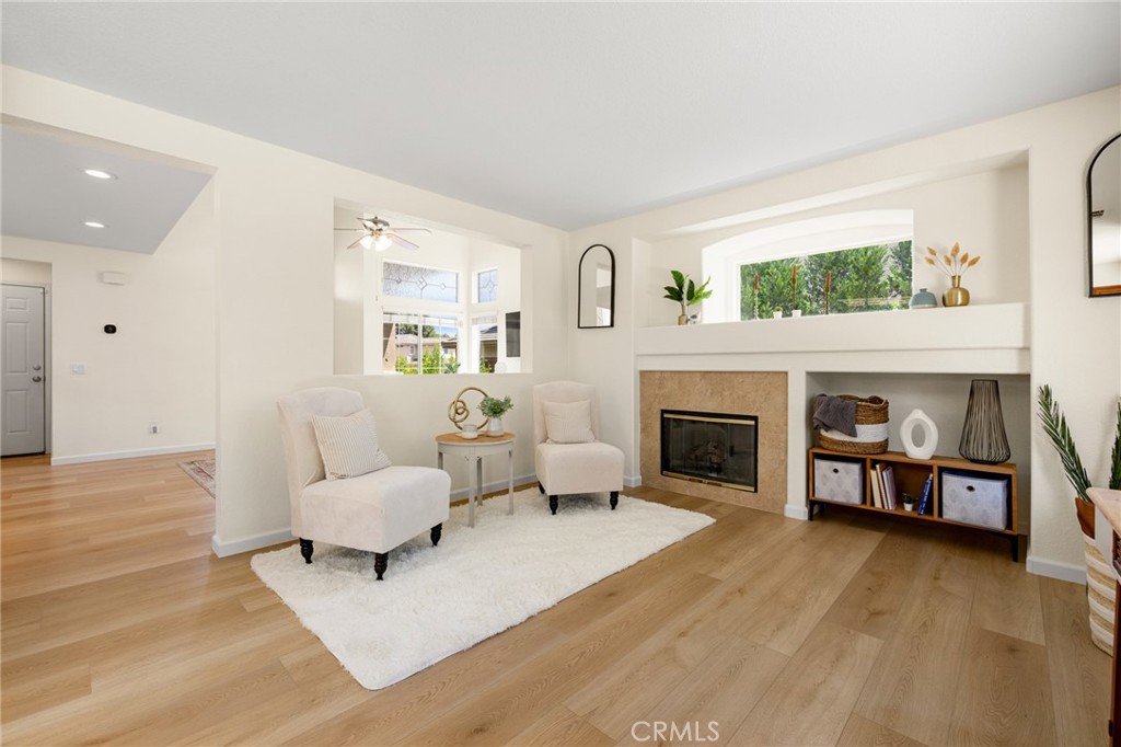 31717 Corte Cardenas