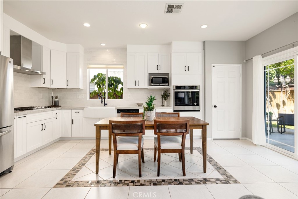 22358 Hawthorn Avenue