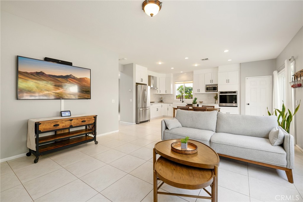 22358 Hawthorn Avenue