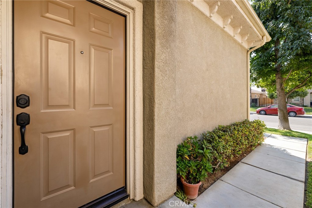 22358 Hawthorn Avenue