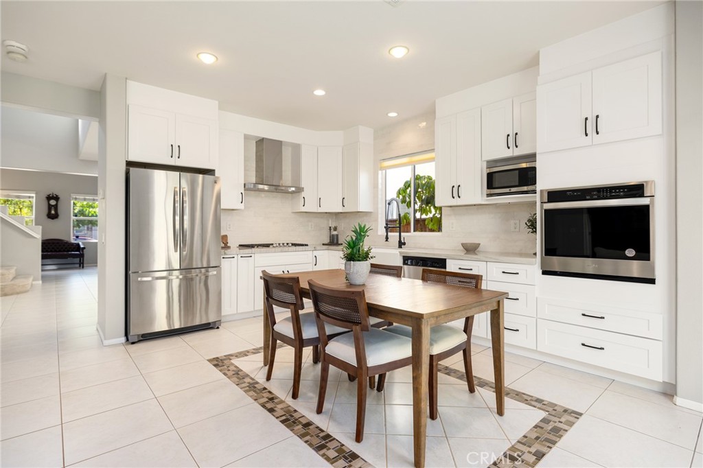 22358 Hawthorn Avenue