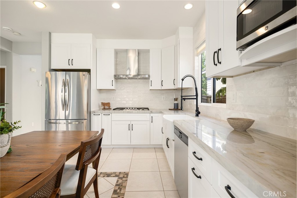 22358 Hawthorn Avenue