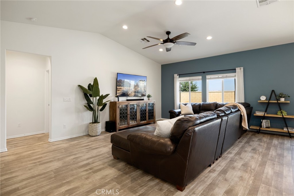 30096 Mount Menifee Street