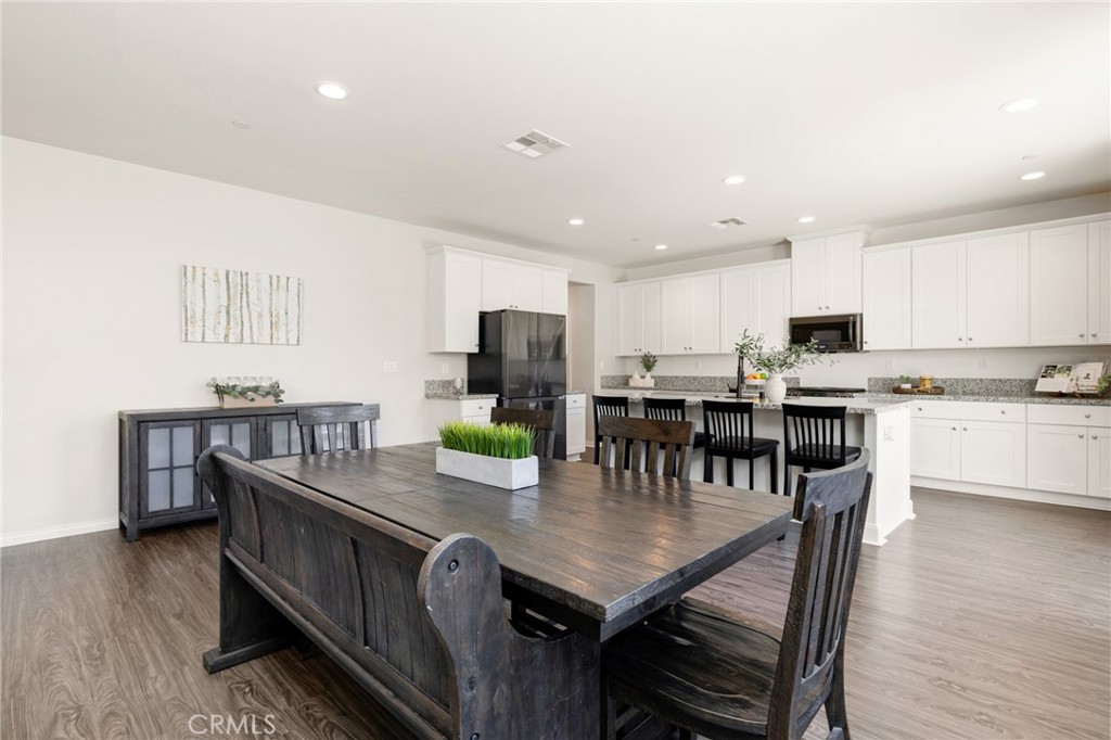 30303 Butterfly Circle