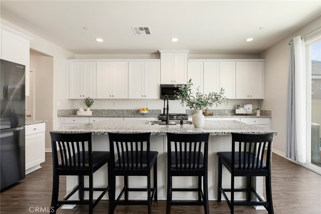 30303 Butterfly Circle