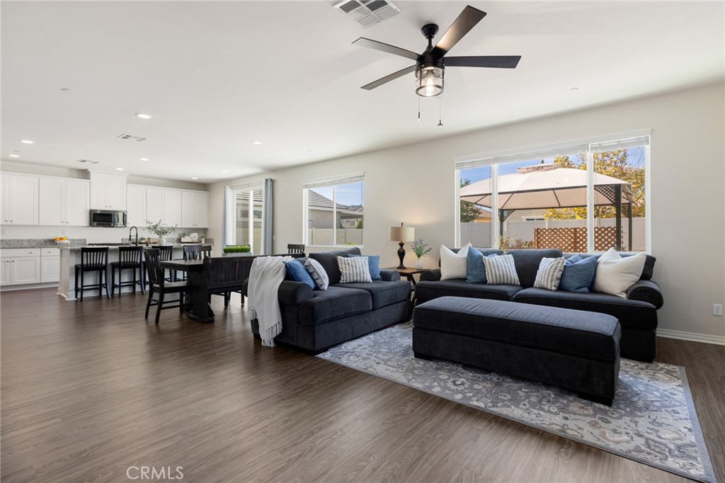 30303 Butterfly Circle