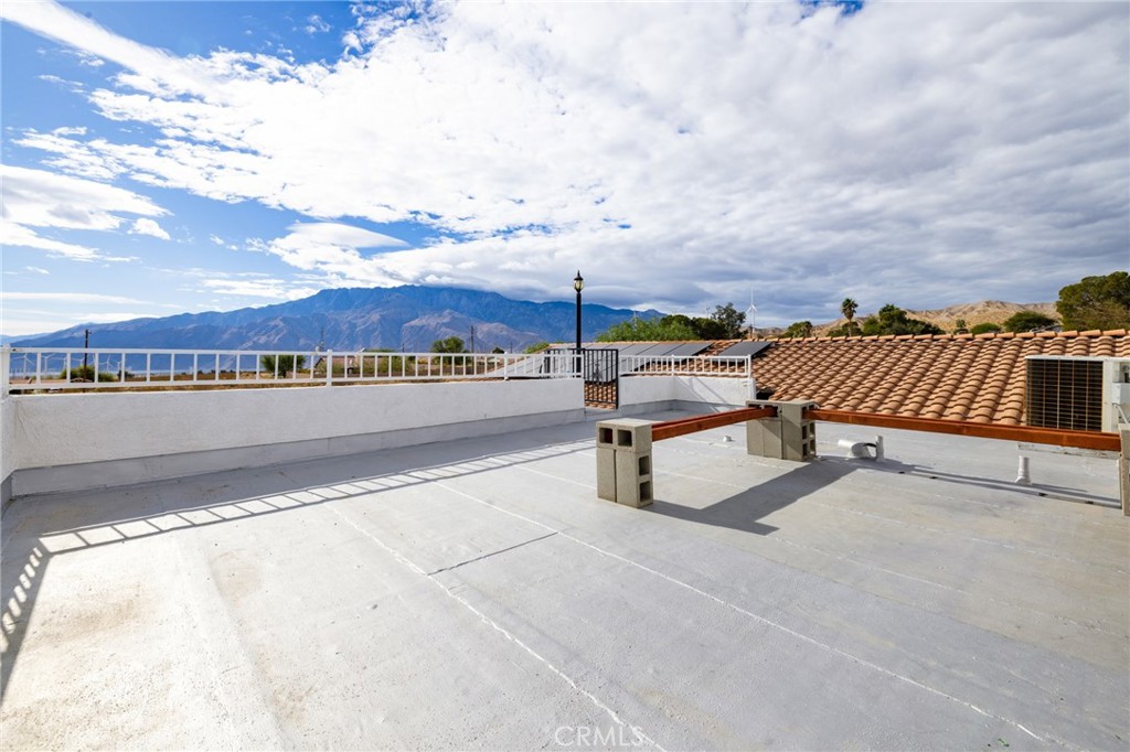 61224 Deronda Avenue