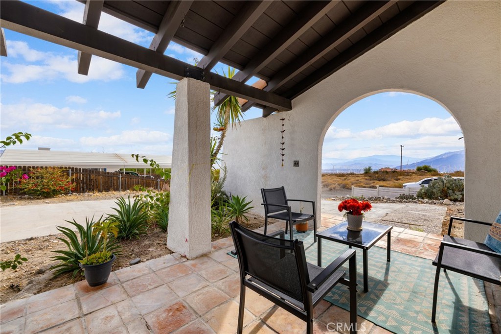 61224 Deronda Avenue