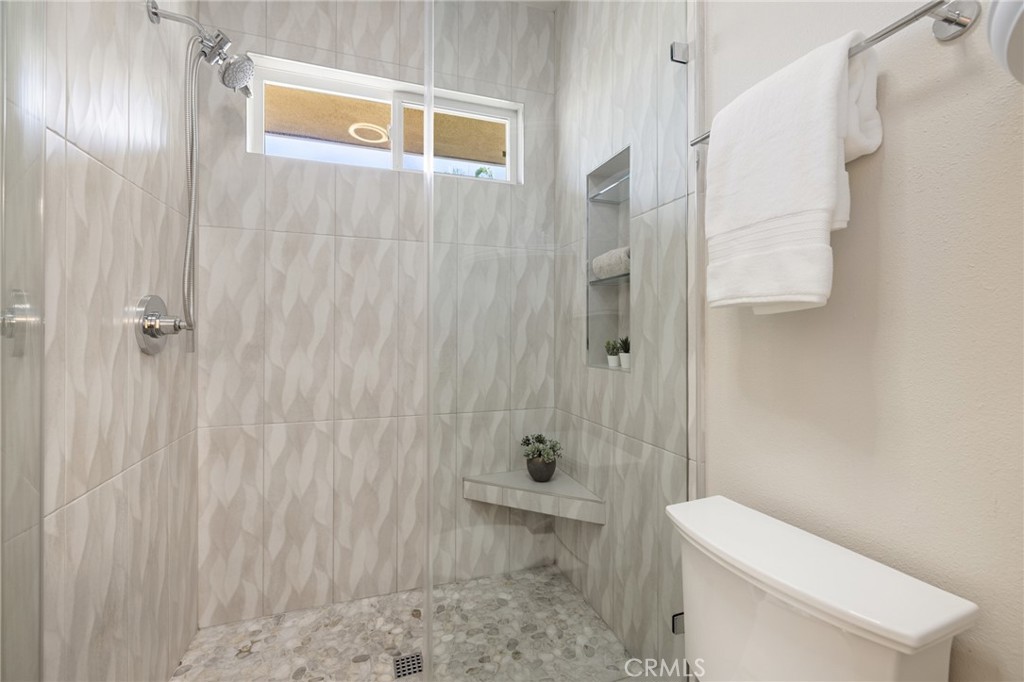 19452 Jasper Hill Road