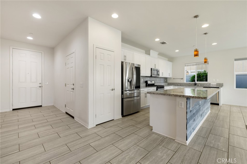 25179 Renegade Court