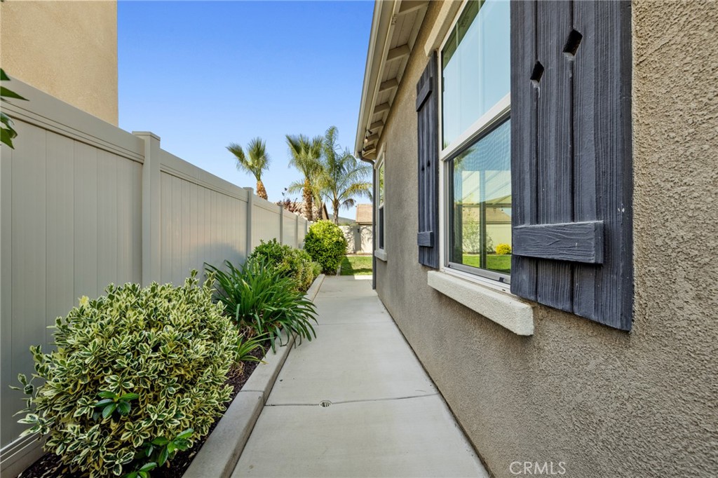 25179 Renegade Court