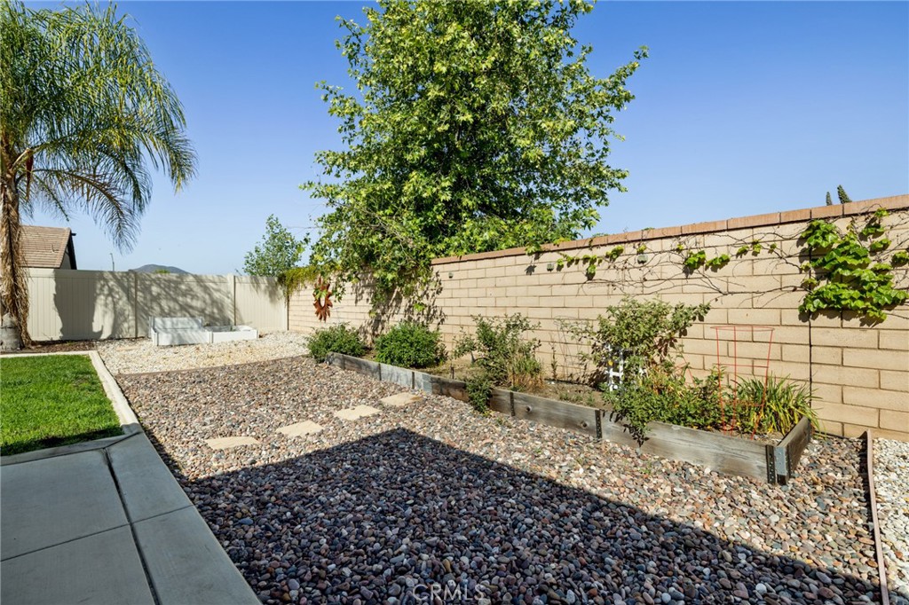 25179 Renegade Court