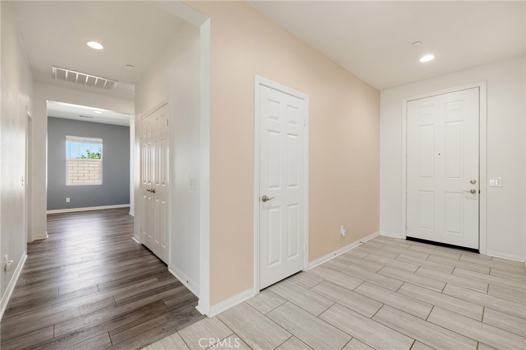 25179 Renegade Court