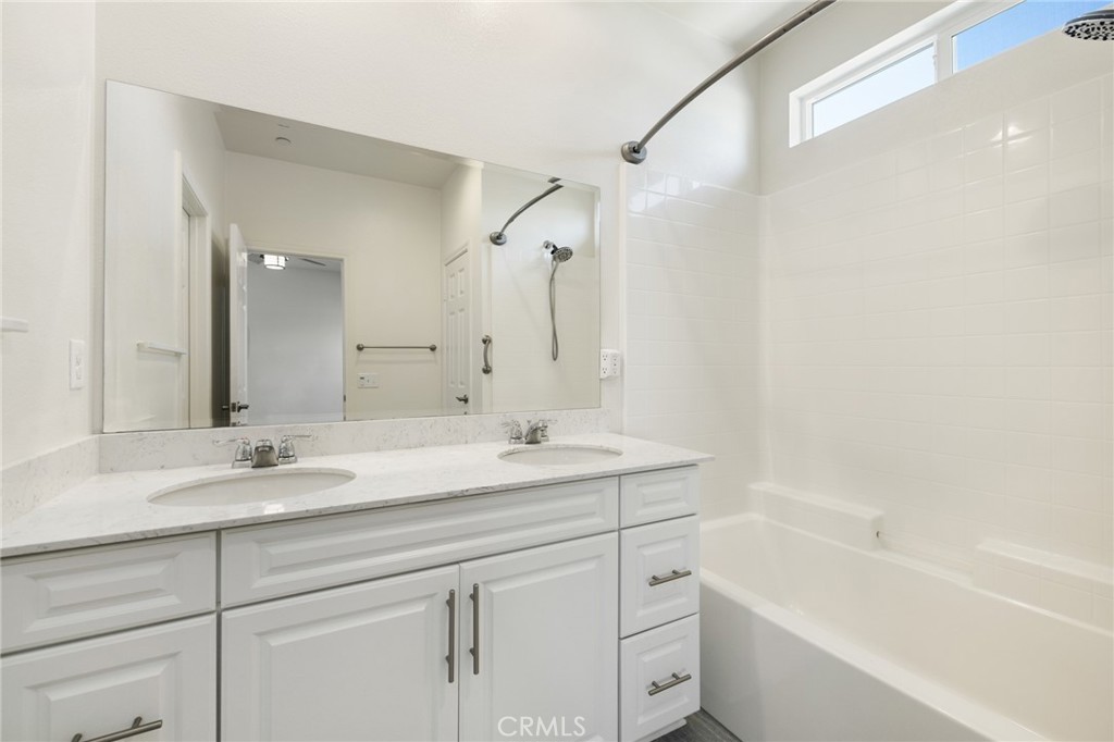 25179 Renegade Court