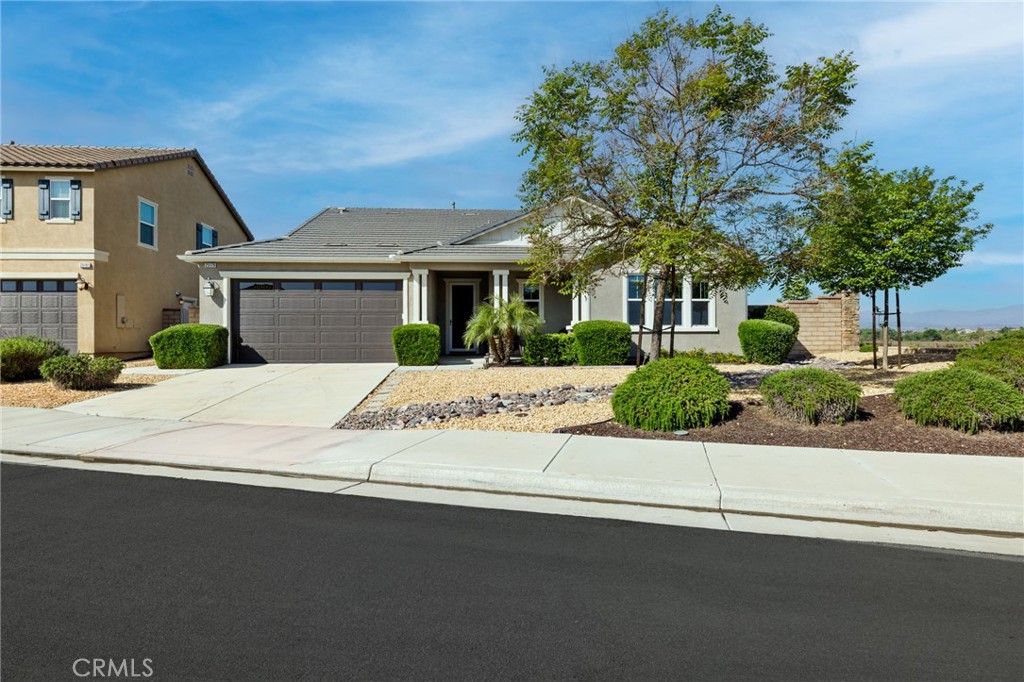 25179 Renegade Court