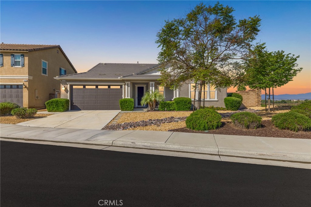 25179 Renegade Court